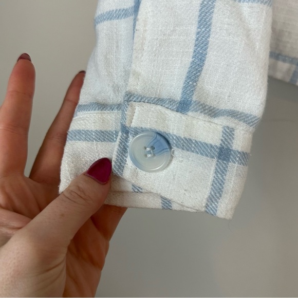 Ashley | White and Blue Plaid Button Front Shacket Jacket Size Medium - Picture 4 of 5